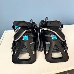 Burton GROM Youth Snowboard Binding NIB